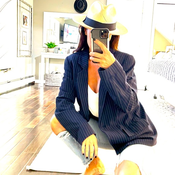 Giorgio Armani Jackets & Blazers - Giorgio Armani blue pin stripe blazer size Italian 42 or US medium